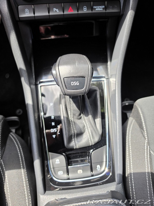 Škoda Karoq Karoq SPORTLINE 1.5 TSI D 2021