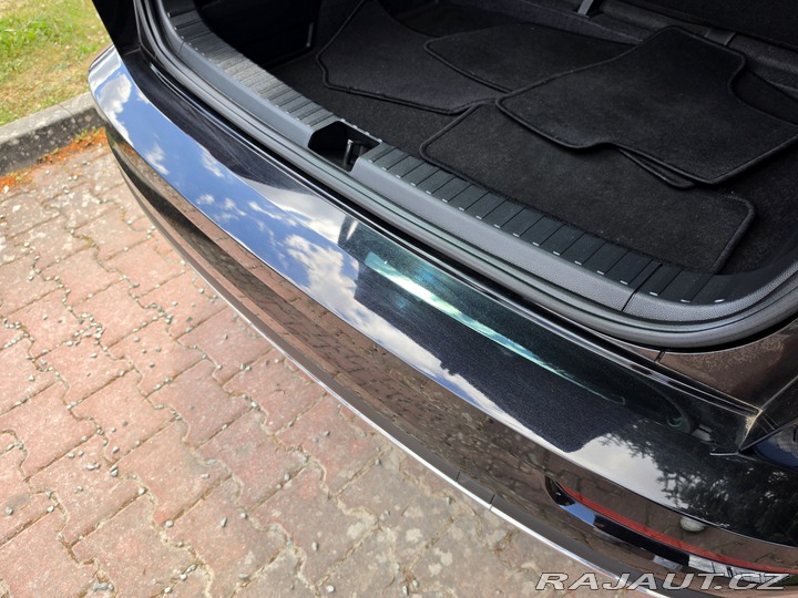 Škoda Karoq Karoq SPORTLINE 1.5 TSI D 2021