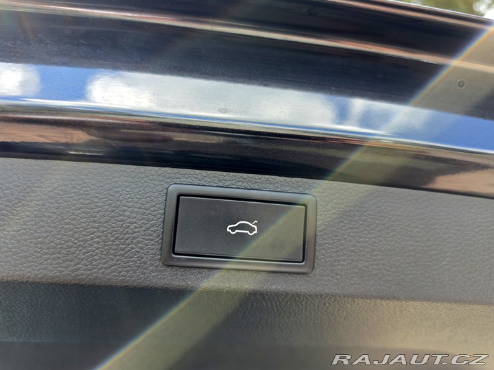 Škoda Karoq Karoq SPORTLINE 1.5 TSI D 2021