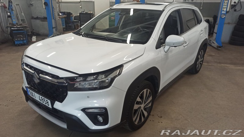 Suzuki S-Cross Allgrip panorama elegance