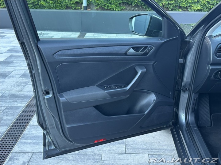 Volkswagen T-Roc 1,5 TSI 150PS  Trendline 2018