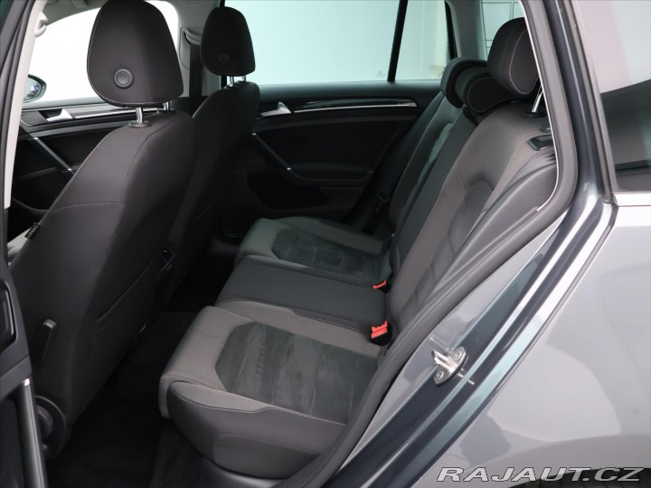 Volkswagen Golf 2,0 TDI 110KW Highline Au 2017