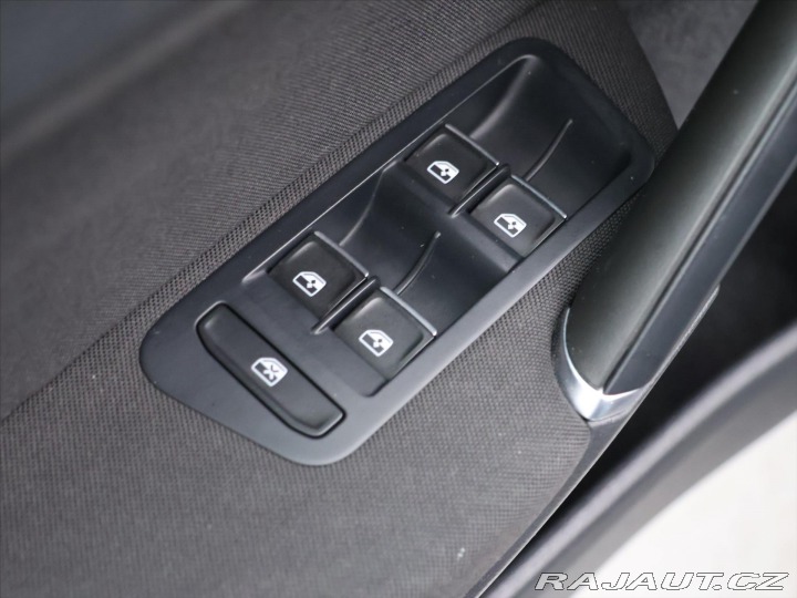 Volkswagen Golf 2,0 TDI 110KW Highline Au 2017