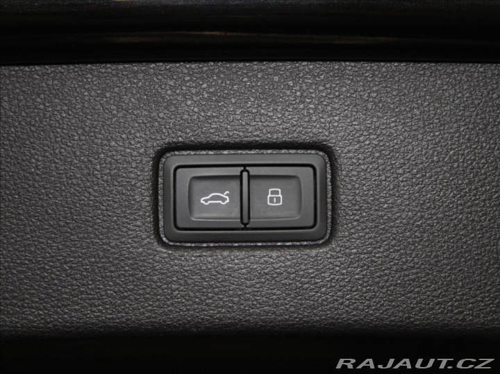 Audi Q7 3,0 50TDi S-Line 94tkm. 1 2022