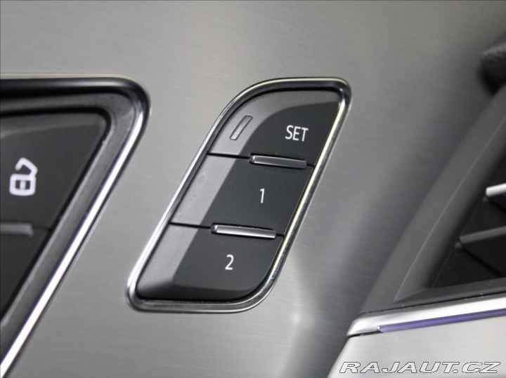 Audi Q7 3,0 TDi 200kW S-line 7-mí 2018