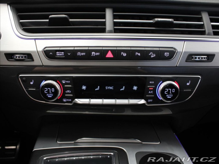Audi Q7 3,0 TDi 200kW S-line 7-mí 2018