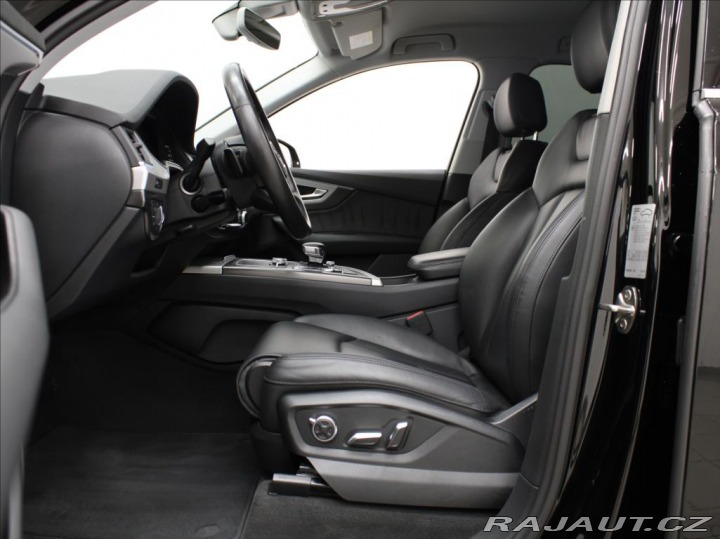 Audi Q7 3,0 TDi 200kW S-line MATR 2016