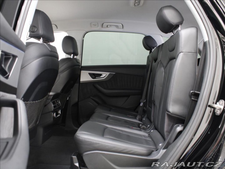 Audi Q7 3,0 TDi 200kW S-line MATR 2016