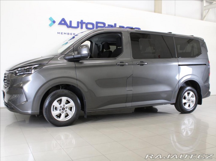 Ford Tourneo Custom 2,0 EB 110kW Limited 8-mí 2025