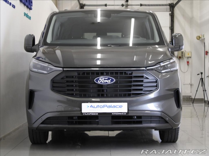 Ford Tourneo Custom 2,0 EB 110kW Limited 8-mí 2025