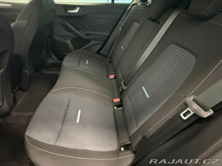 Ford Focus 1,0 i ACTIVE předplacený 2022