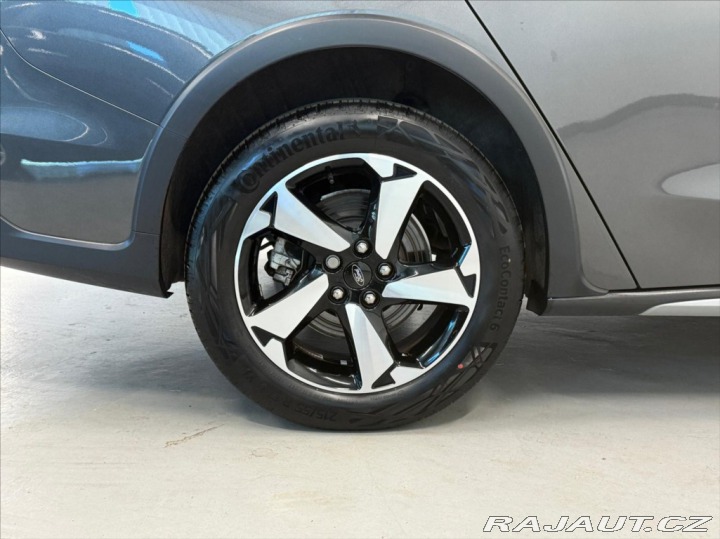 Ford Focus 1,0 i ACTIVE předplacený 2022