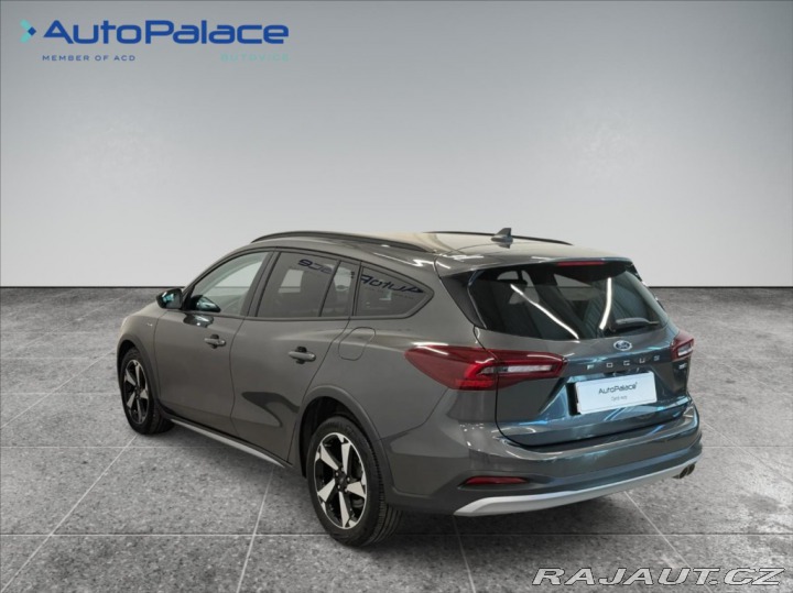 Ford Focus 1,0 i ACTIVE předplacený 2022