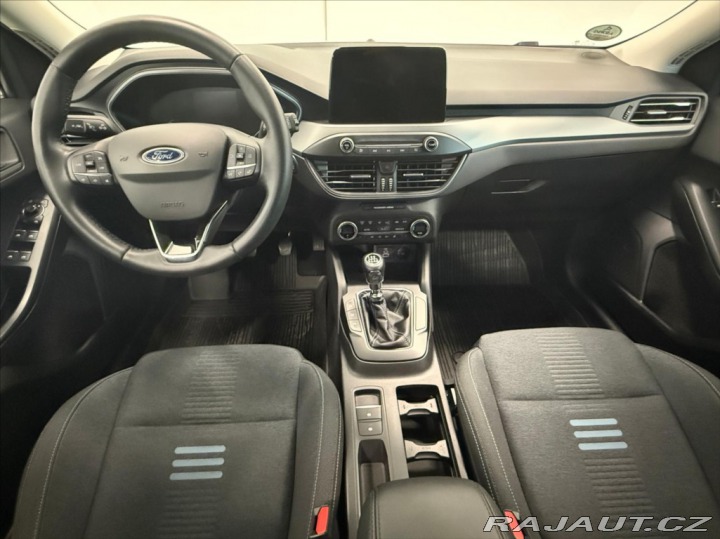 Ford Focus 1,0 i ACTIVE předplacený 2022