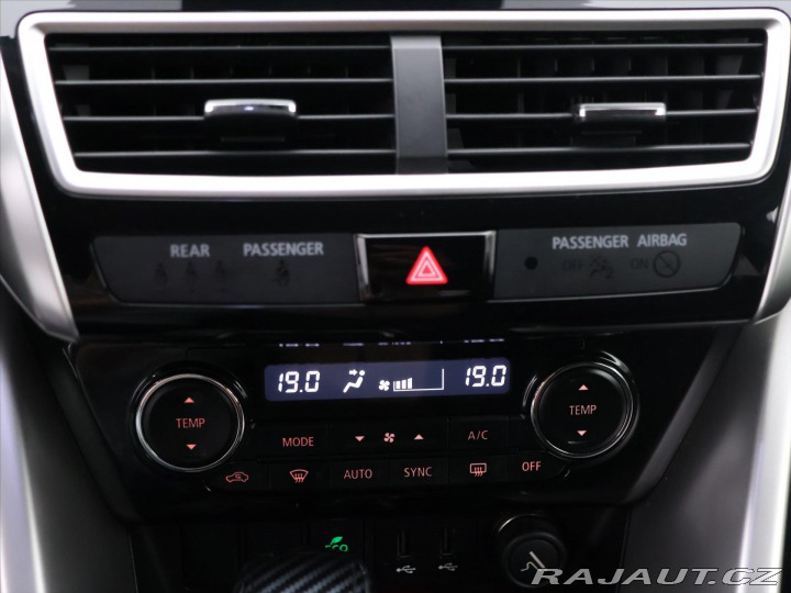 Mitsubishi Eclipse Cross 1.5 T-MIVEC 120kW Intense 2018