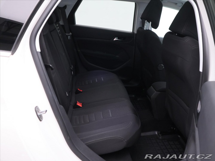 Peugeot 308 1,2 PT 96kW Allure LED Pa 2014