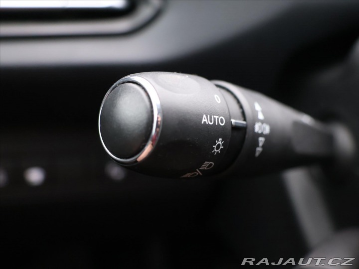 Peugeot 308 1,2 PT 96kW Allure LED Pa 2014