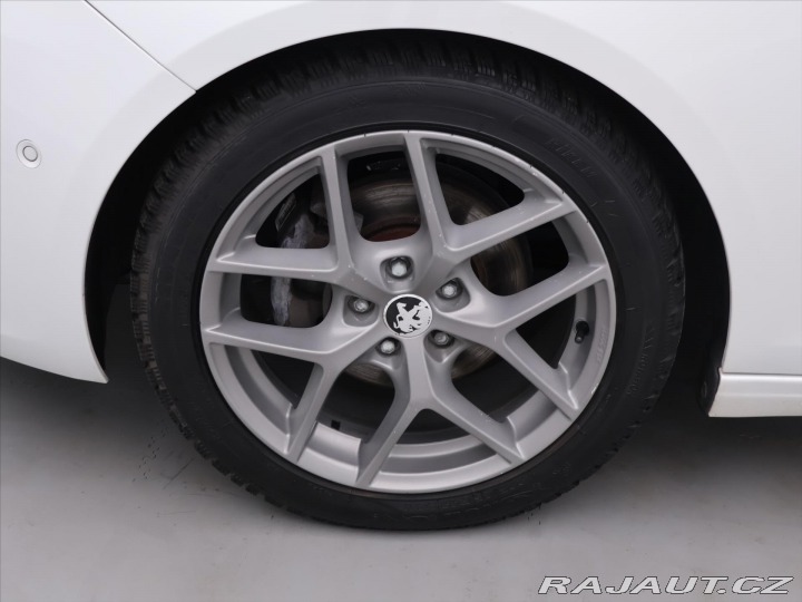 Peugeot 308 1,2 PT 96kW Allure LED Pa 2014