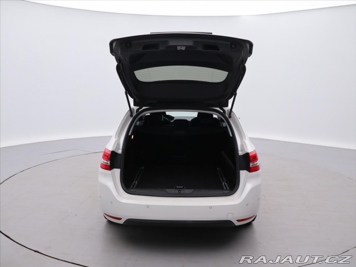 Peugeot 308 1,2 PT 96kW Allure LED Pa 2014