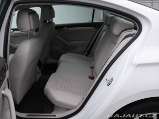 Volkswagen Passat 2.0 TDI 147kW DSG CZ Eleg 2021