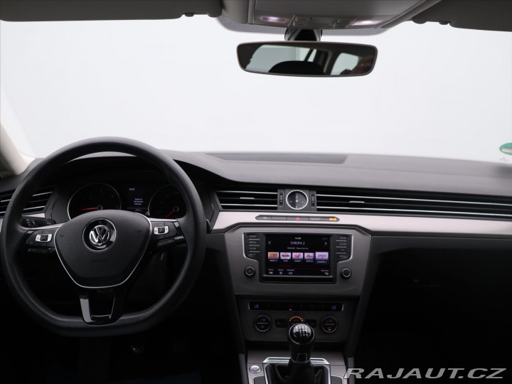 Volkswagen Passat 2,0 TDI 110kW Highline LE 2015