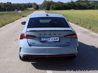 Škoda Octavia 2,0 TSI 195kW DSG RS DPH 2025