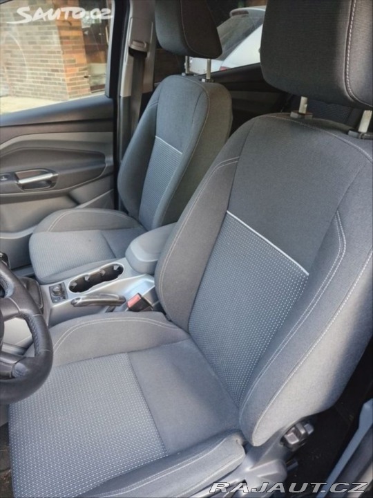 Ford C-MAX 1,6 16V 92 kw 1800