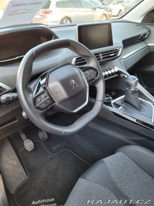 Peugeot 3008  2019