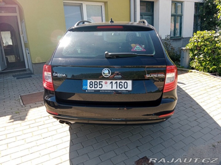 Škoda Superb 2,0 TDI 103 kw 2013