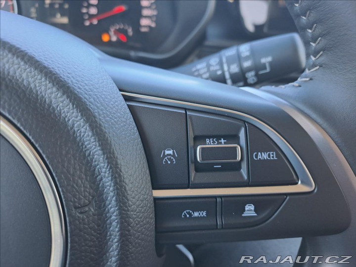 Suzuki Swift 1,2   PREMIUM HYBRID CVT 2026