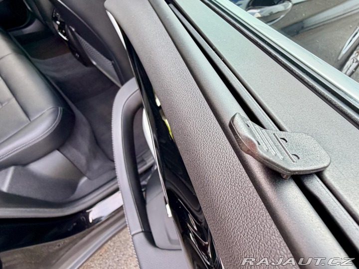 BMW X3 20d PANO HeadUp Tažné 59. 2021
