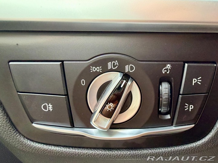 BMW X3 20d PANO HeadUp Tažné Kam 2021