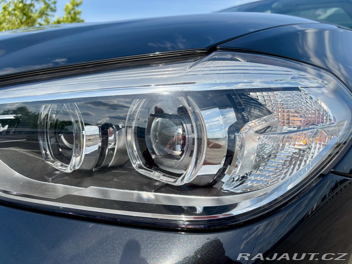 BMW X3 20d PANO HeadUp Tažné 59. 2021