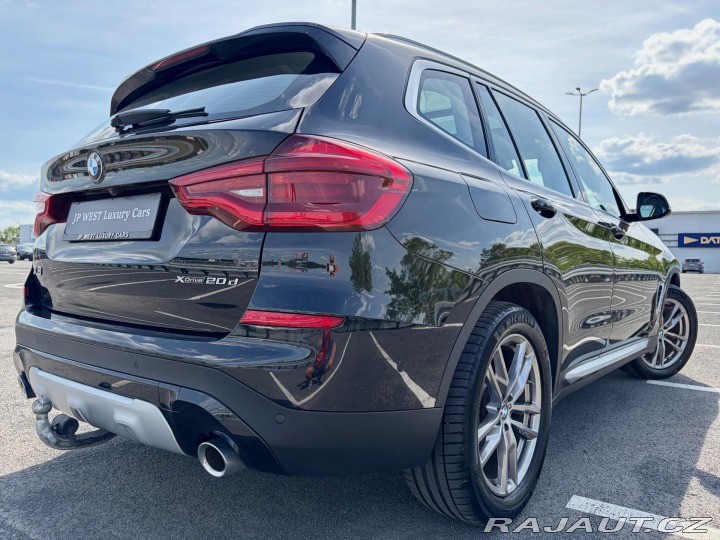 BMW X3 20d PANO HeadUp Tažné 59. 2021