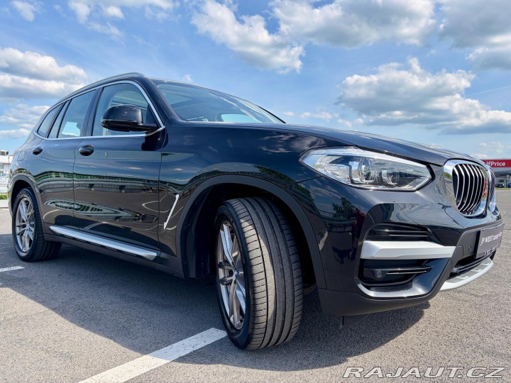 BMW X3 20d PANO HeadUp Tažné 59. 2021