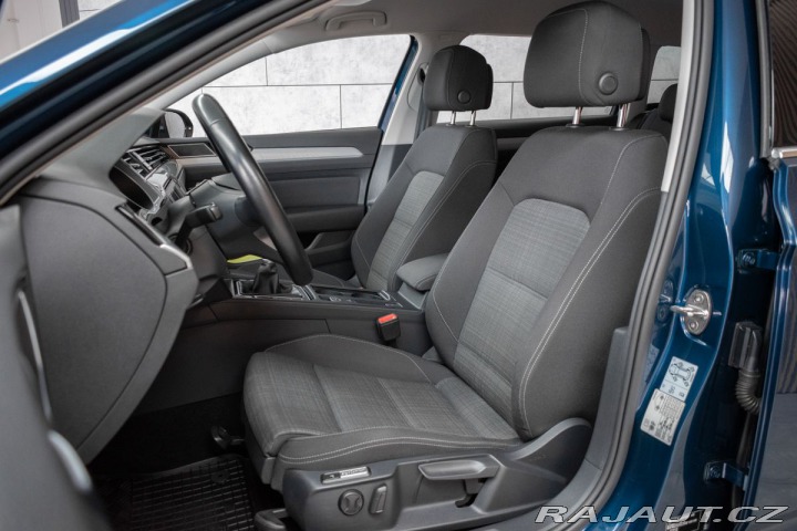 Volkswagen Passat 2.0 TDI *REZERVACE* 2021