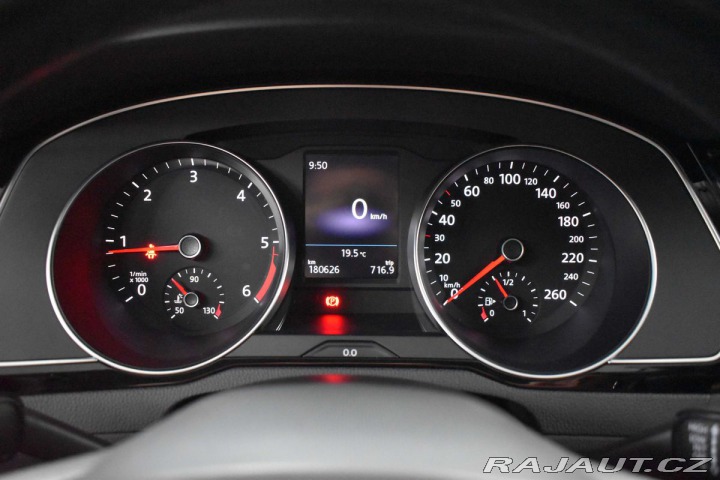 Volkswagen Passat 2.0 TDI BUSINESS*ACC*DPH* 2021