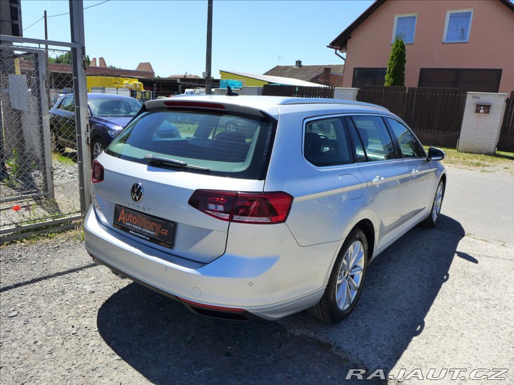 Volkswagen Passat 2,0 TDI FULL LED NAVI APP 2021