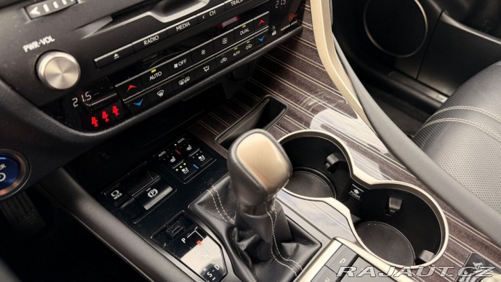 Lexus Ostatní modely RX 450h 450H 3,5 HEV LUXURY 2022