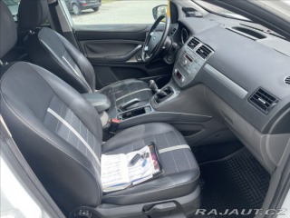 Ford Kuga 2,0 TDCi 100kw Klimatroni 2009