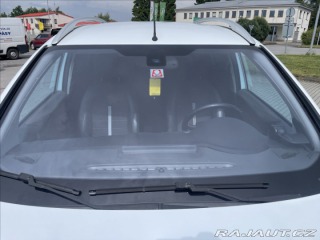 Ford Kuga 2,0 TDCi 100kw Klimatroni 2009