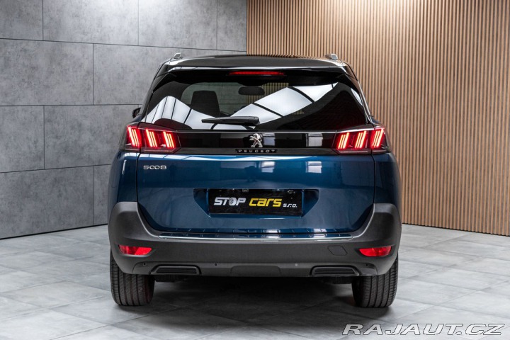Peugeot 5008 1.5 HDI ALLURE*7MÍST*ZÁRU 2025