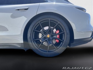 Porsche Taycan GTS 2023