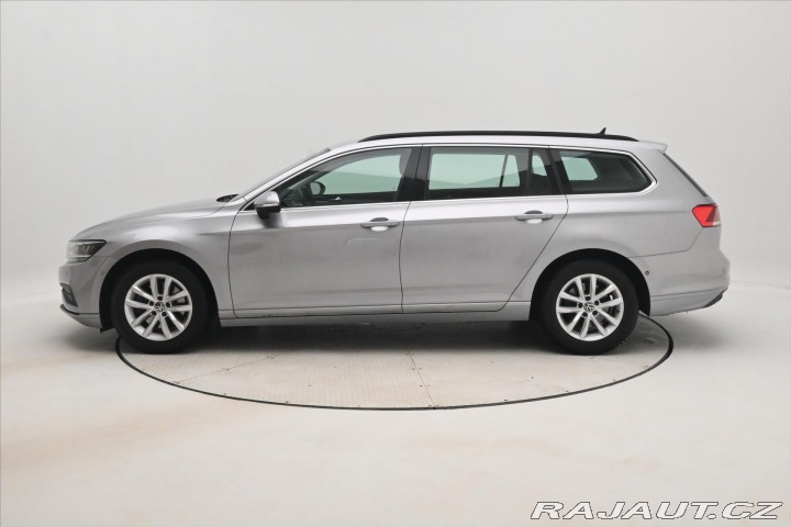 Volkswagen Passat 1,5 TSI 110 kW Business Z 2022