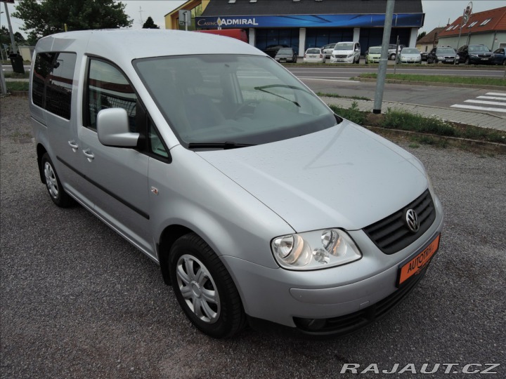 Volkswagen Caddy 1,9 TDi Long Servis 1.maj 2010