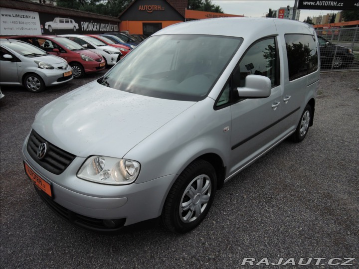 Volkswagen Caddy 1,9 TDi Long Servis 1.maj 2010