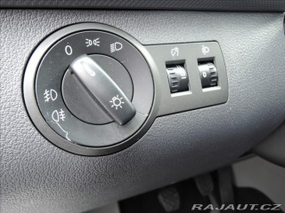 Volkswagen Caddy 1,9 TDi Long Servis 1.maj 2010