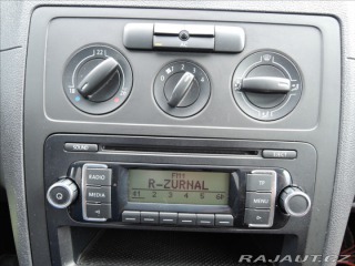 Volkswagen Caddy 1,9 TDi Long Servis 1.maj 2010