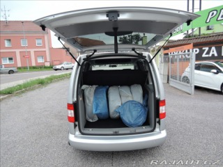 Volkswagen Caddy 1,9 TDi Long Servis 1.maj 2010