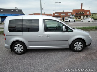 Volkswagen Caddy 1,9 TDi Long Servis 1.maj 2010